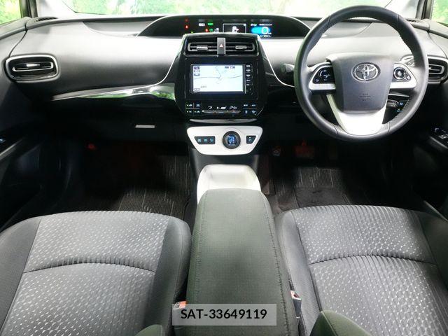 Toyota PRIUS 2016-06 8563226-5