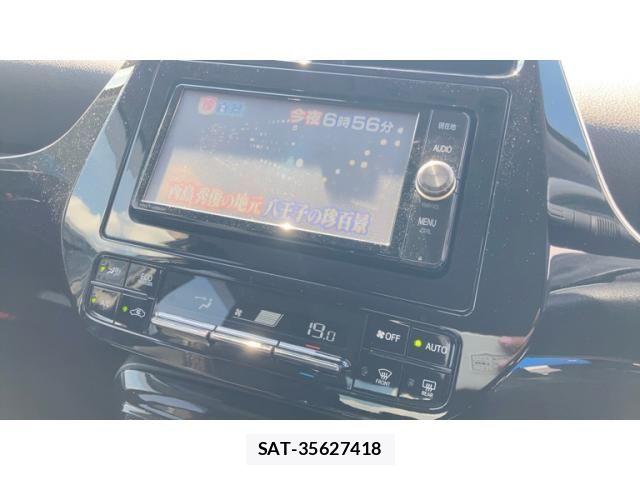 Toyota PRIUS 2018-02 8563230-14