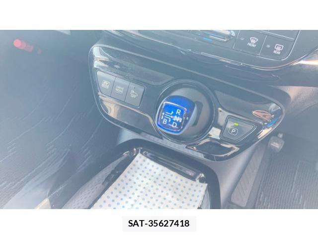 Toyota PRIUS 2018-02 8563230-15