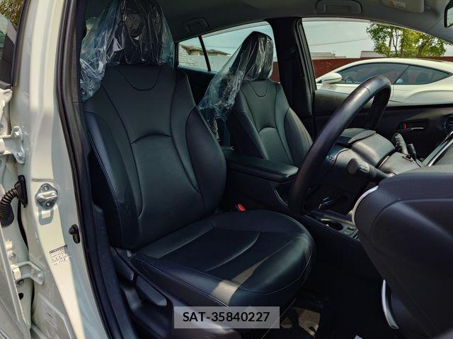 Toyota PRIUS 2020-01 8563217-11
