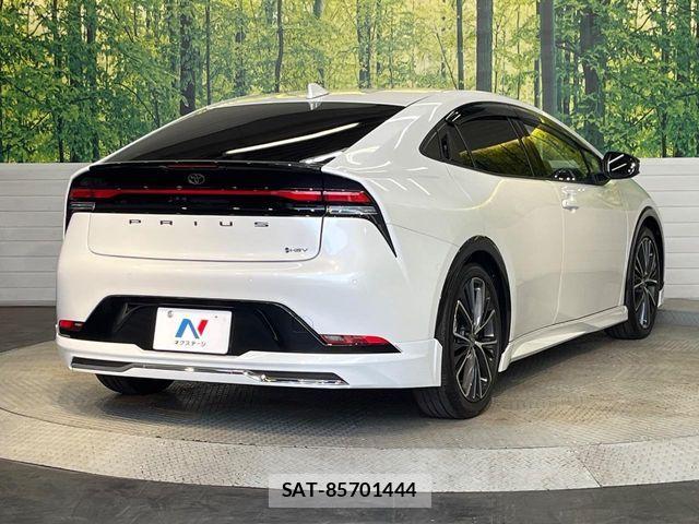 Toyota PRIUS 2024-11 8563193-16