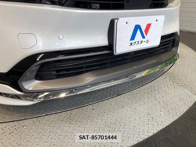 Toyota PRIUS 2024-11 8563193-2