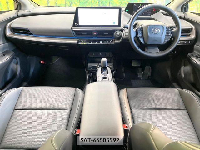 Toyota PRIUS 2023-08 8563192-1