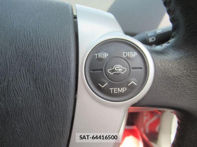 Toyota PRIUS 2011-08 8563256-23
