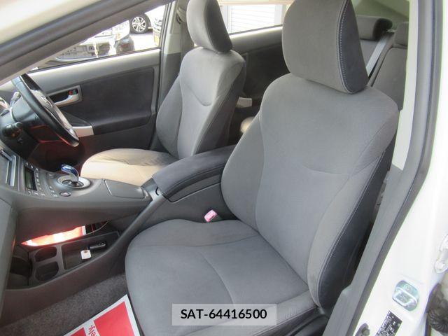 Toyota PRIUS 2011-08 8563256-6