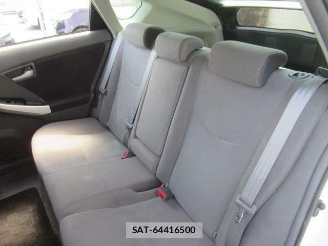 Toyota PRIUS 2011-08 8563256-7