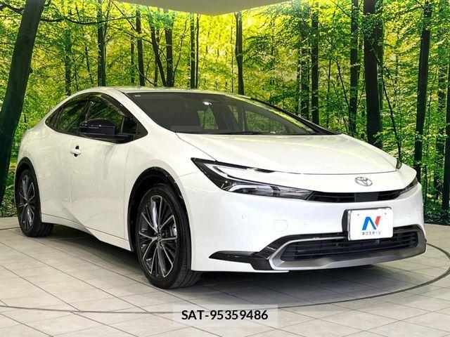 Toyota PRIUS 2023-04 8563203-15