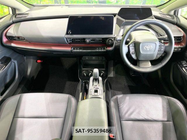 Toyota PRIUS 2023-04 8563203-1