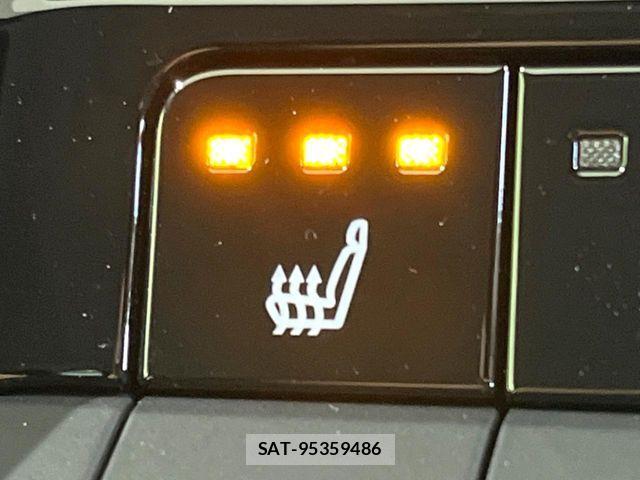 Toyota PRIUS 2023-04 8563203-5