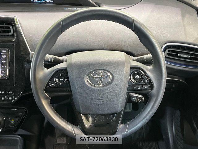 Toyota PRIUS 2019-09 8563219-10