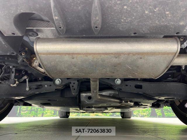 Toyota PRIUS 2019-09 8563219-18