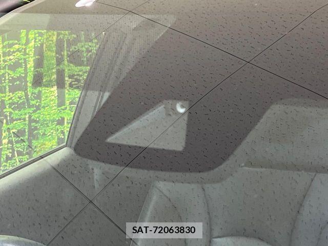 Toyota PRIUS 2019-09 8563219-2