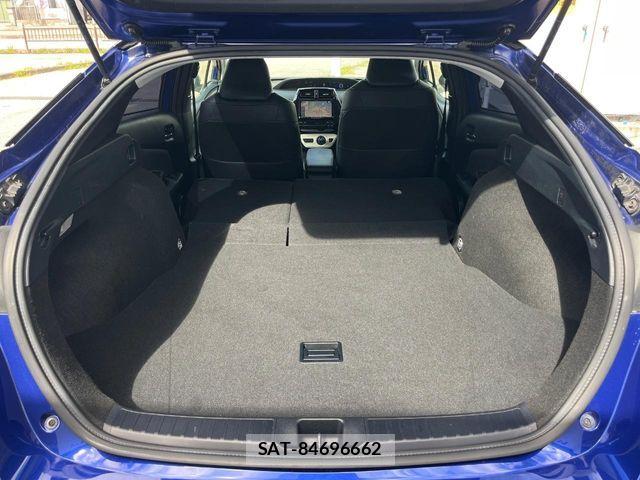 Toyota PRIUS 2016-01 8563227-10