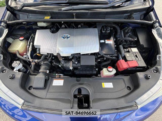 Toyota PRIUS 2016-01 8563227-18