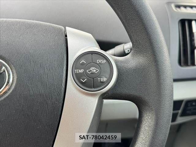 Toyota PRIUS 2014-01 8563244-25
