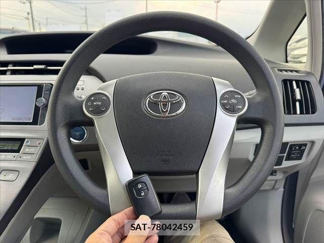Toyota PRIUS 2014-01 8563244-6