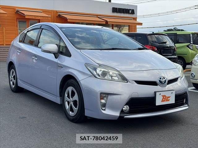 Toyota PRIUS 2014-01 8563244-7