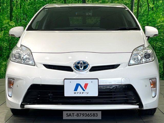 Toyota PRIUS 2012-10 8563243-15