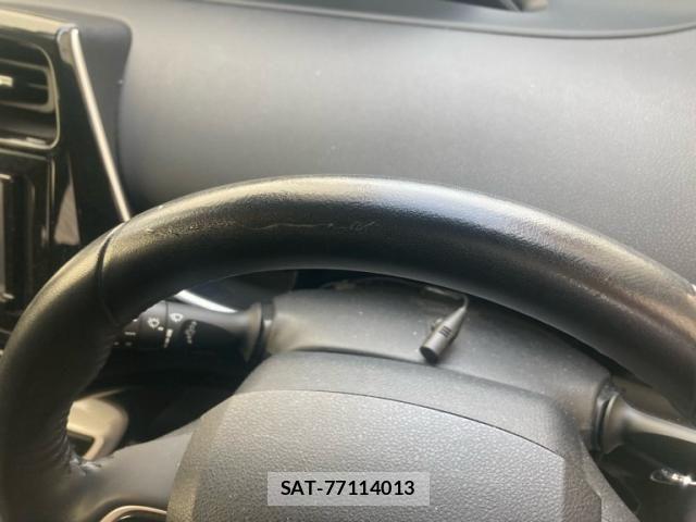 Toyota PRIUS 2018-02 8563228-15