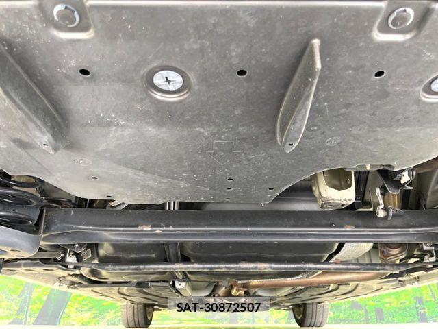 Toyota PRIUS 2010-08 8563232-18