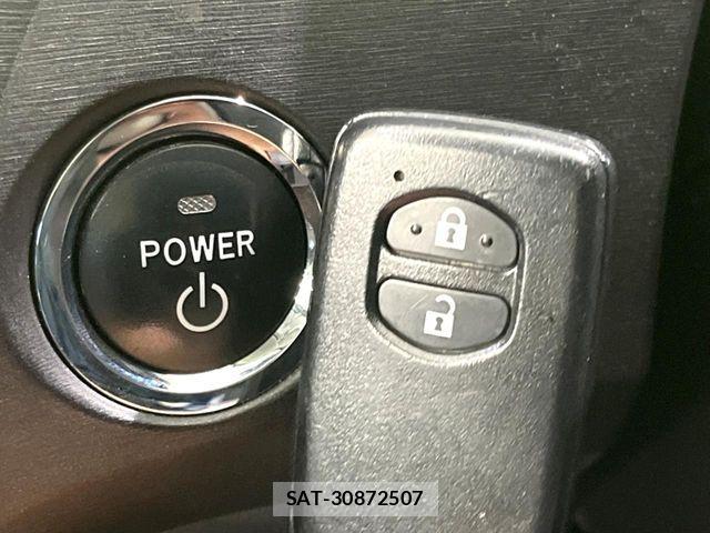 Toyota PRIUS 2010-08 8563232-6