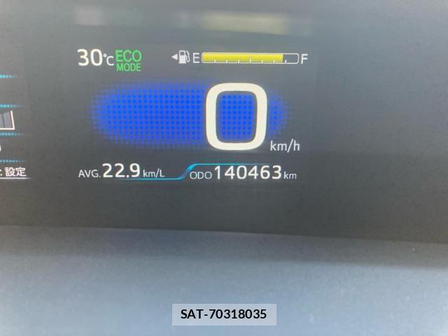 Toyota PRIUS 2016-11 8563242-21