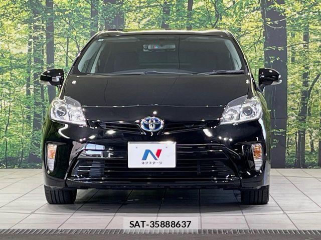 Toyota PRIUS 2015-01 8563239-13