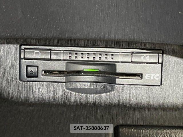 Toyota PRIUS 2015-01 8563239-5