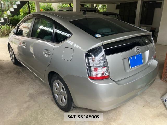 Toyota PRIUS 2004-09 8563255-6