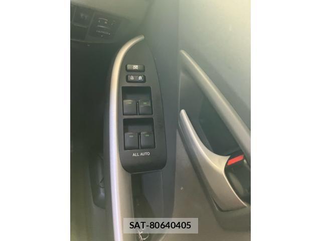 Toyota PRIUS 2010-03 8563264-12