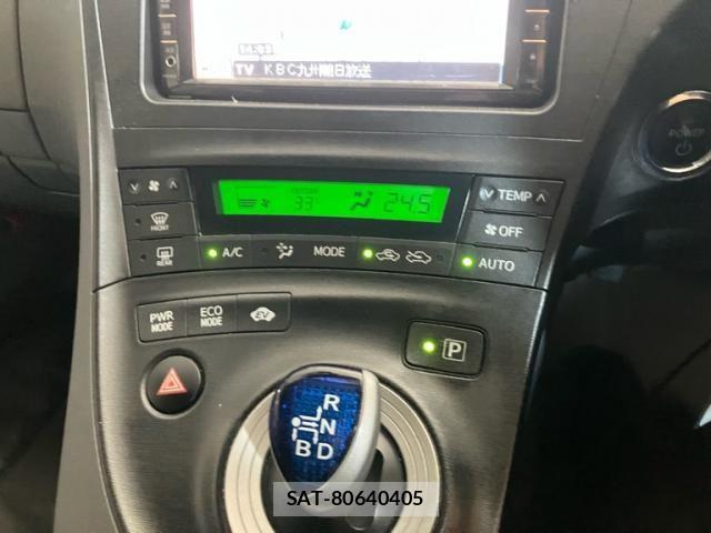 Toyota PRIUS 2010-03 8563264-18