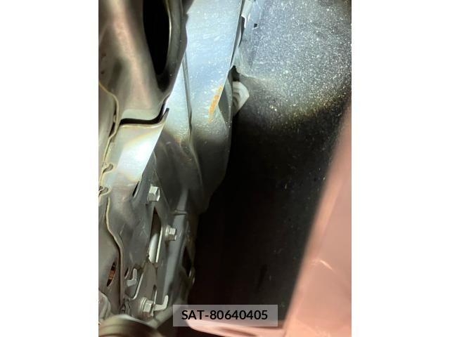 Toyota PRIUS 2010-03 8563264-24