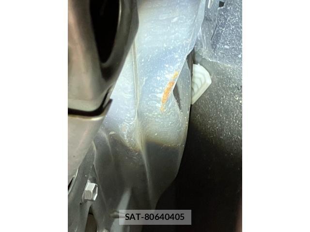 Toyota PRIUS 2010-03 8563264-25