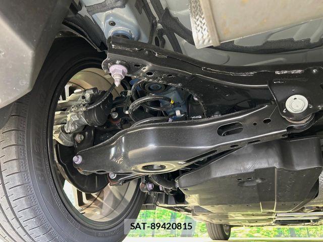 Toyota PRIUS 2024-07 8563204-19