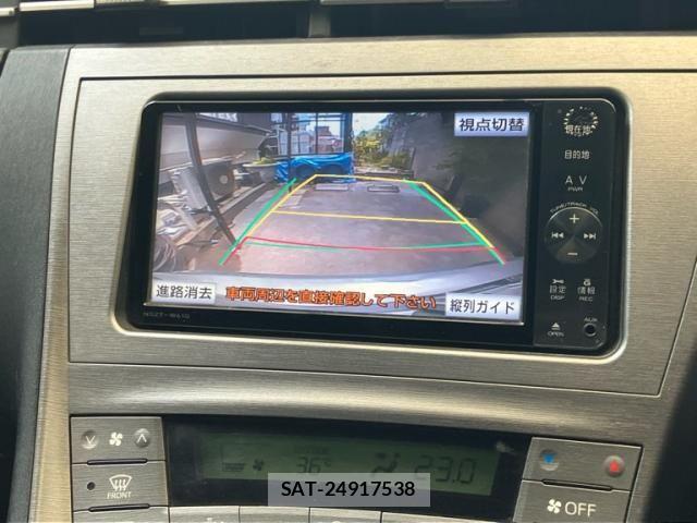 Toyota PRIUS 2012-02 8563260-18
