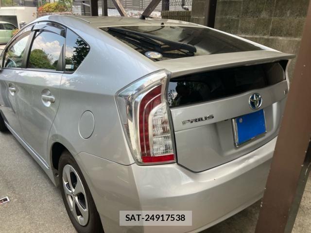 Toyota PRIUS 2012-02 8563260-3