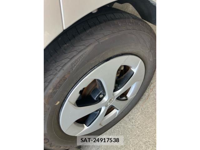 Toyota PRIUS 2012-02 8563260-5