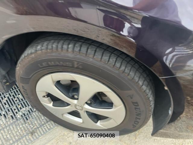 Toyota PRIUS 2014-06 8563252-2