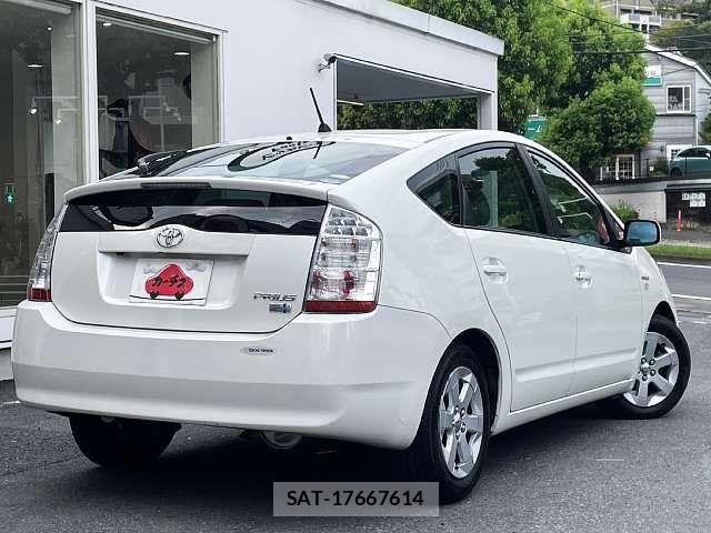 Toyota PRIUS 2007-08 8563248-2