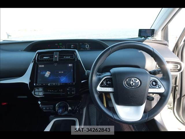 Toyota PRIUS 2016-01 8563211-27