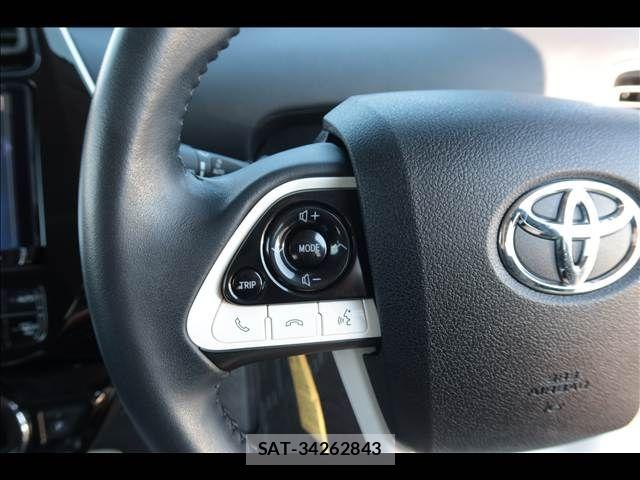 Toyota PRIUS 2016-01 8563211-29