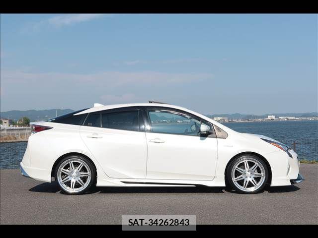 Toyota PRIUS 2016-01 8563211-6