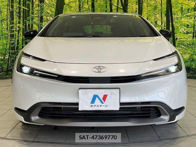Toyota PRIUS 2025-05 8563201-13