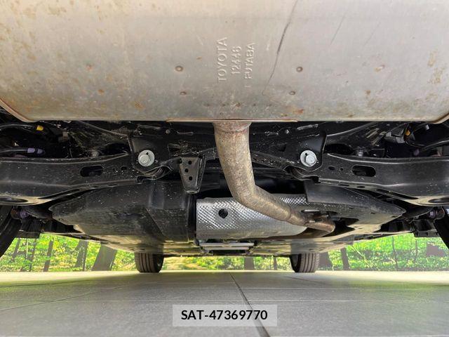 Toyota PRIUS 2025-05 8563201-18