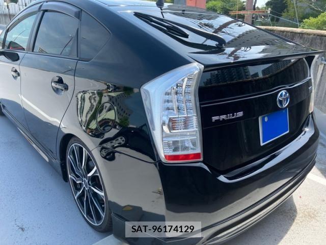 Toyota PRIUS 2009-08 8563258-1