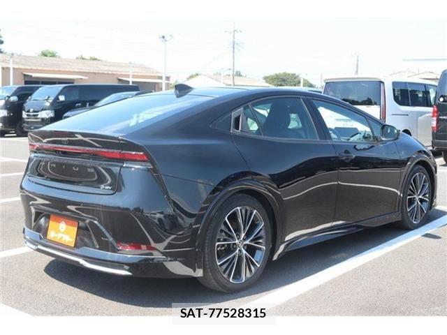Toyota PRIUS 2023-03 8563199-10
