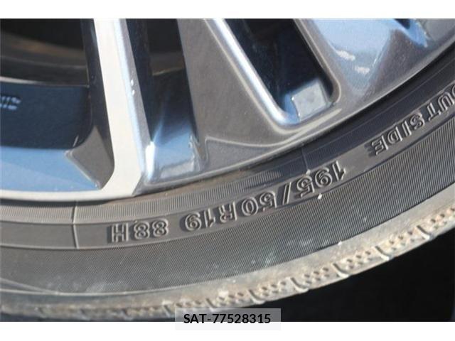 Toyota PRIUS 2023-03 8563199-21