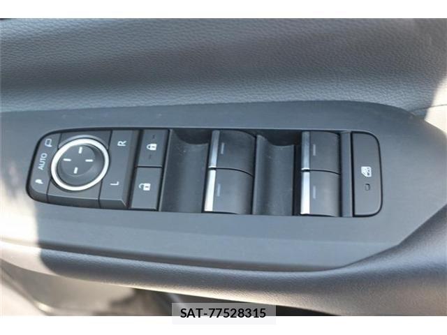 Toyota PRIUS 2023-03 8563199-26