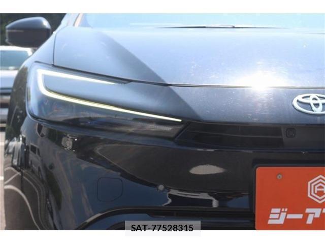 Toyota PRIUS 2023-03 8563199-3