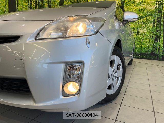 Toyota PRIUS 2010-03 8563245-11